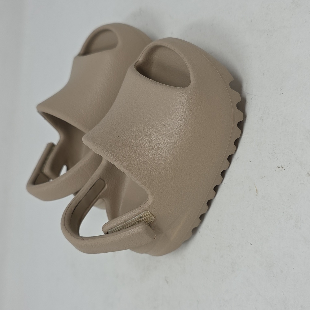 Yeezy Slide Infant Pure Tan Sandals Size 3K - Picture 3 of 6